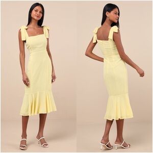 LULU'S Bimini Light Yellow Swiss
Dot Tie-Strap Midi Dress